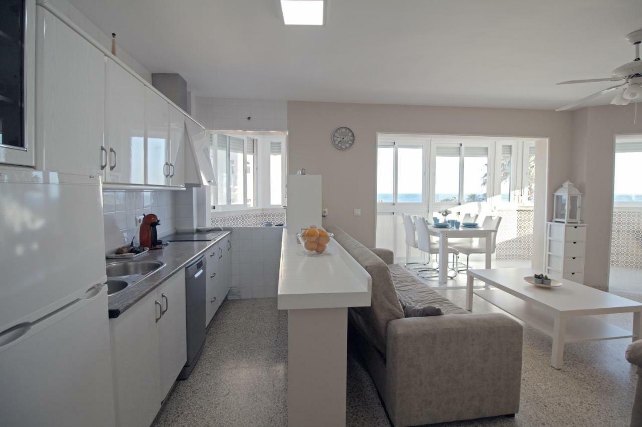 Beach Apartment El Faro トロクス・コスタ エクステリア 写真